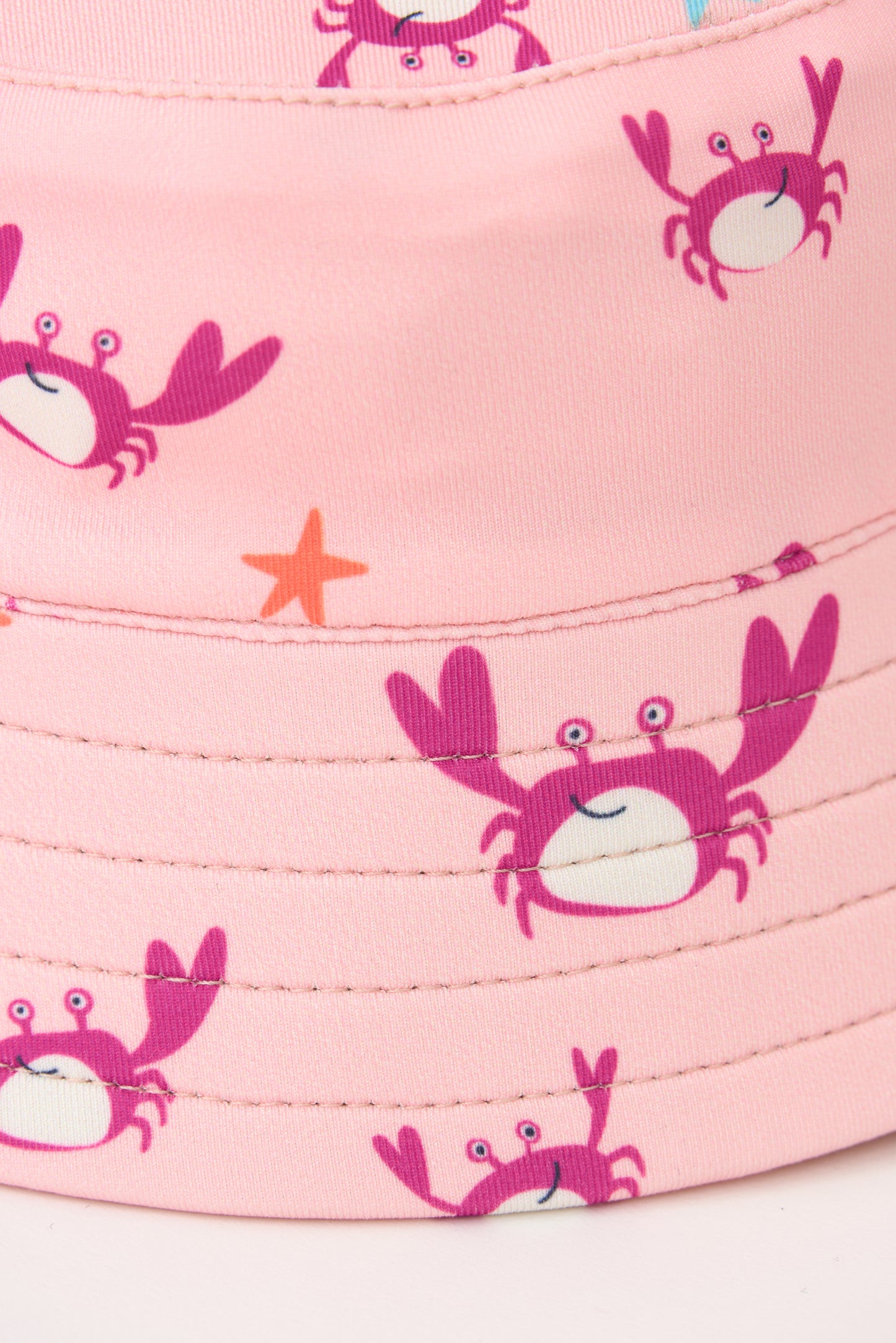 Gorro UVB 50 bebé niña