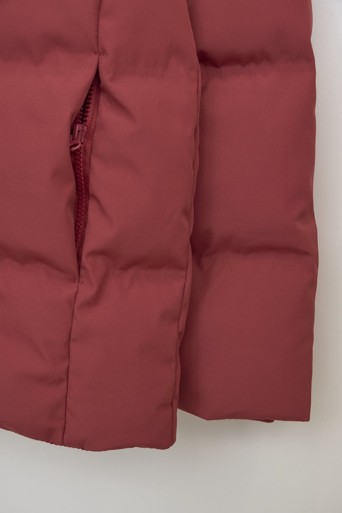 Chubasquero puffy poliéster reciclado unisex