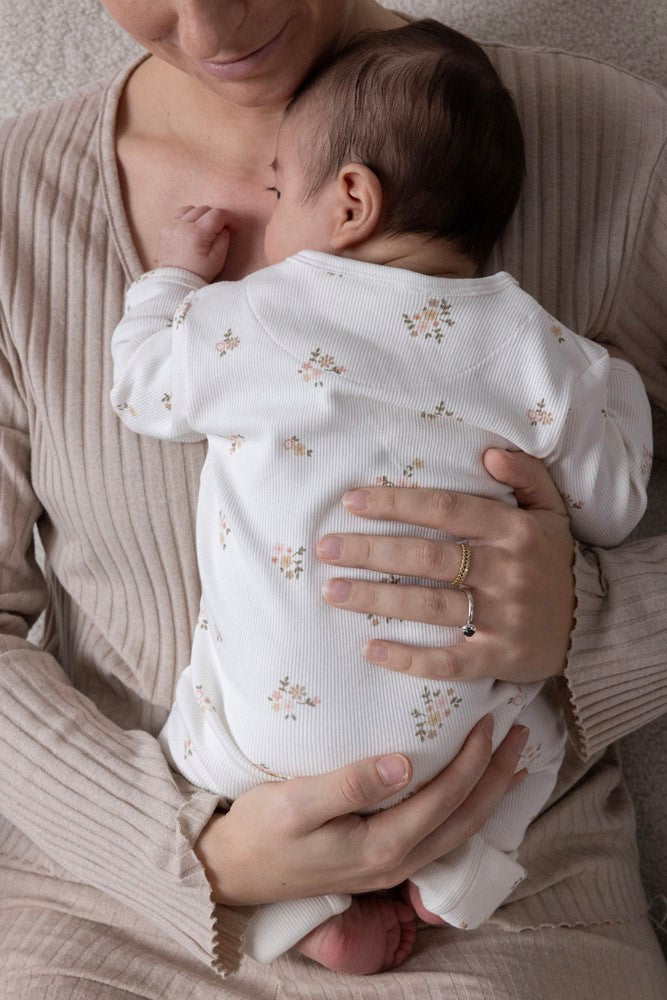 Pijama con pies bebé niña