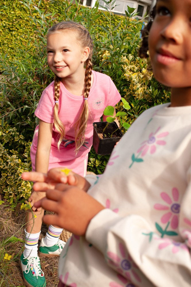 Sudadera niña Rolling into Spring
