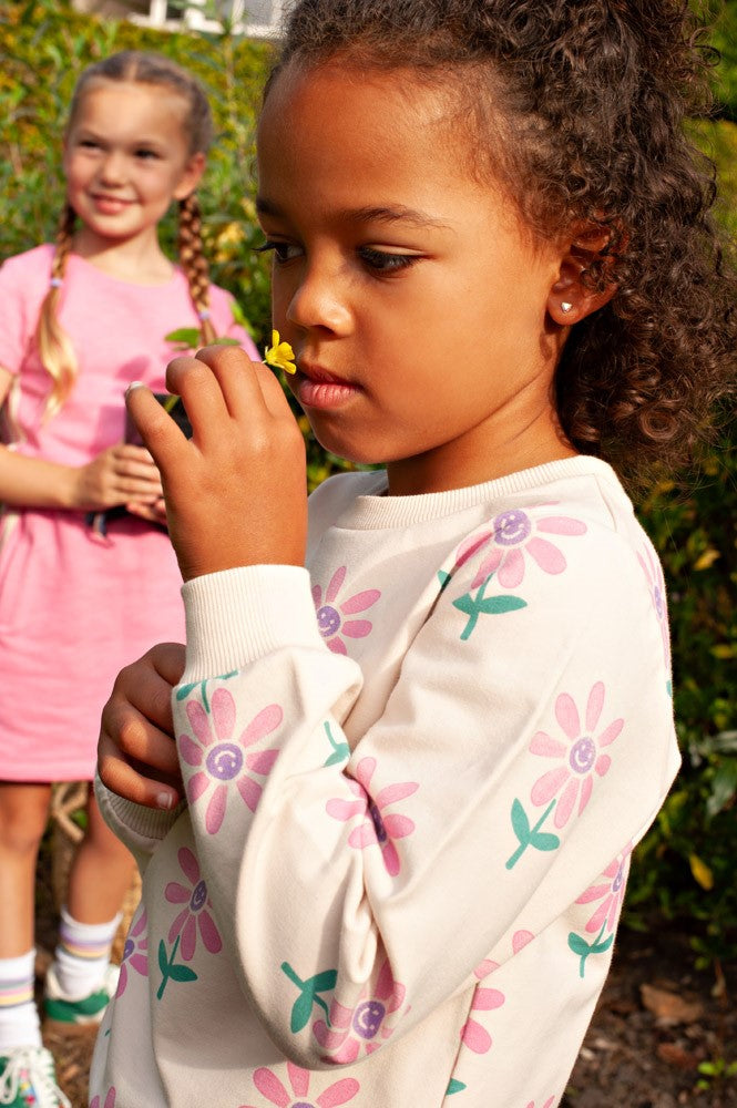 Sudadera niña Rolling into Spring