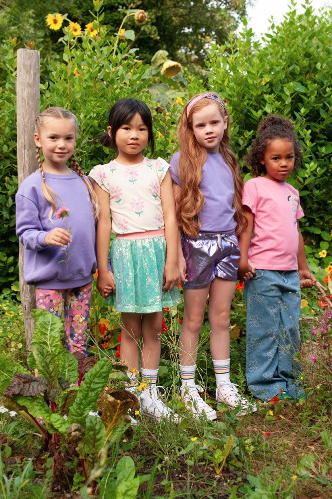 Camiseta manga corta niña Rolling into Spring